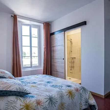 Hébergement de vacances Maison Avec Jardin Proche Du Centre-ville Isle-sur-la-sorgue