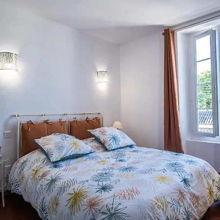 Maison Avec Jardin Proche Du Centre-ville Isle-sur-la-sorgue * LʼIsle-sur-la-Sorgue